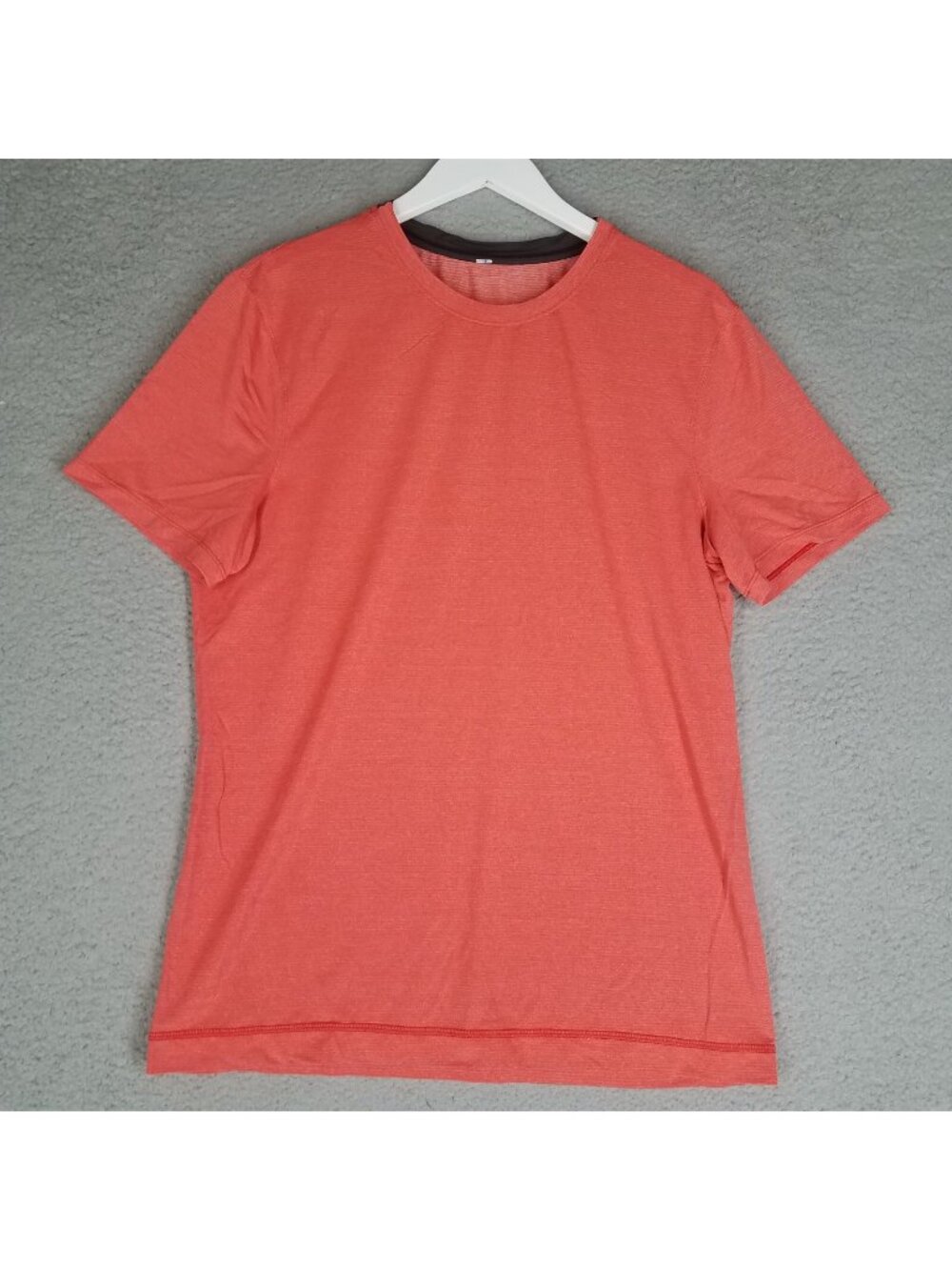 Lululemon Performance T-Shirt Adult Large Performance Gym Workout Breathable Men